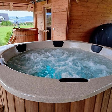 Domek W Zebie Z Jacuzii I Sauna W Cenie 扎布 外观 照片